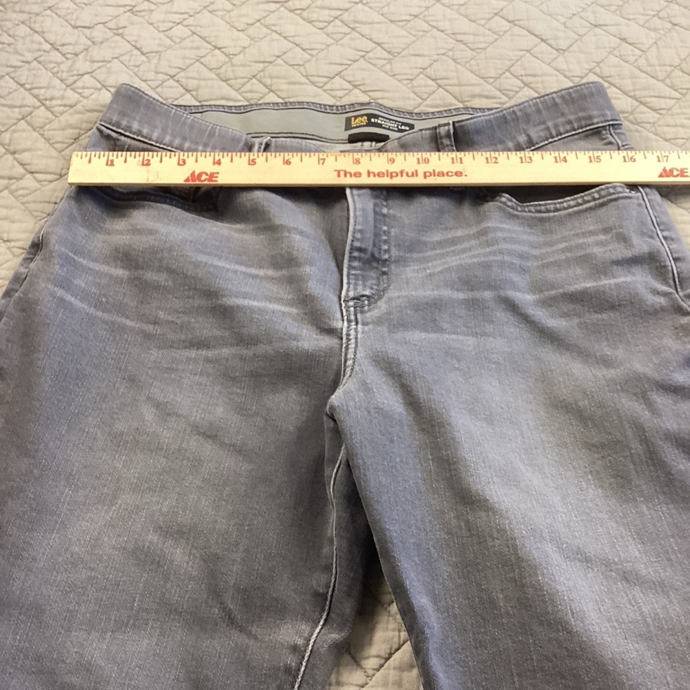 Lee Women's Straight Leg Flex Motion Gray Jeans Sz 12P - Picture 12 of 12